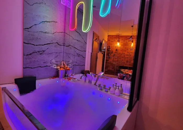 Jacuzzi & Sauna Centrum Appartement *