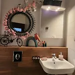 公寓 Jacuzzi & Sauna Centrum 格但斯克