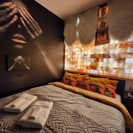 Jacuzzi & Sauna Centrum Apartmán