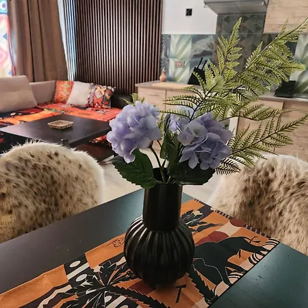 Chmielna Prestige With Luxury Jacuzzi And Sauna! Selected Also Feature A Massage Chair And Himalayan Salt With Color Therapy Salt Forest * Gdańsk