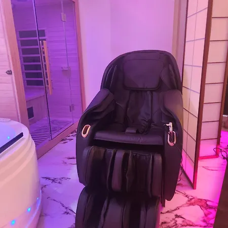 شقة Jacuzzi & Sauna Centrum *