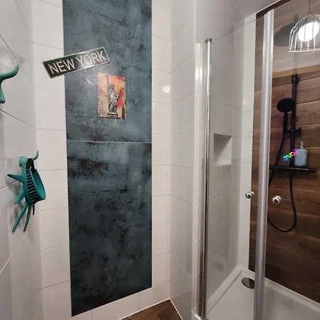 Jacuzzi & Sauna Centrum Appartement *