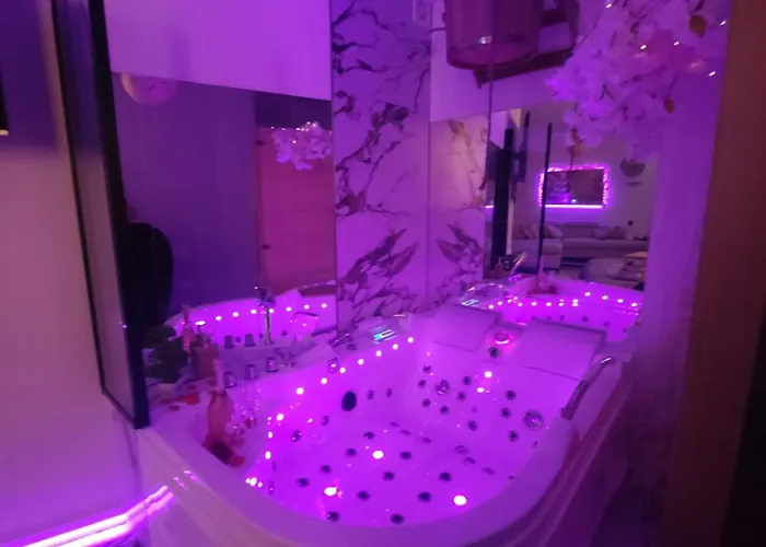 Апартаменты Jacuzzi & Sauna Centrum Гданьск