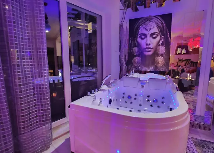 Apartamento Jacuzzi & Sauna Centrum *