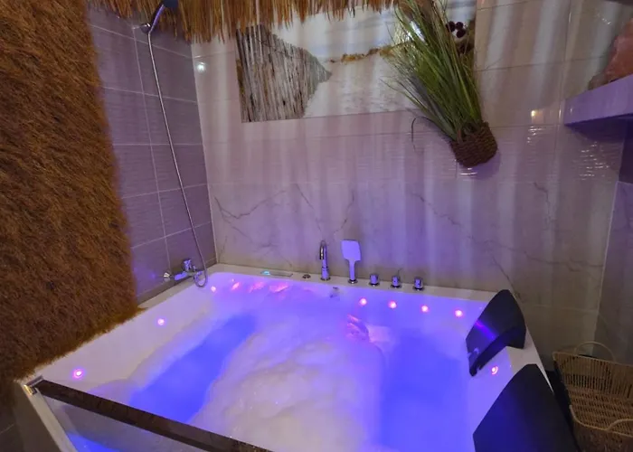 Апартаменты Jacuzzi & Sauna Centrum Гданьск
