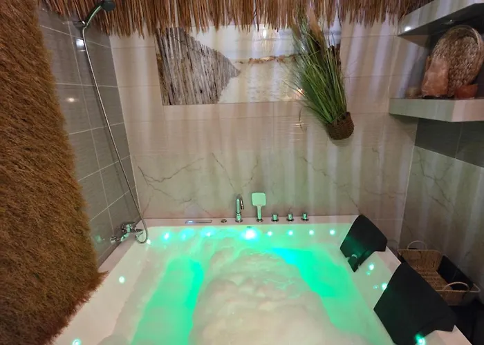 Jacuzzi & Sauna Centrum Апартаменты Гданьск