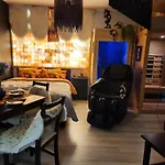 Jacuzzi & Sauna Centrum Apartment *